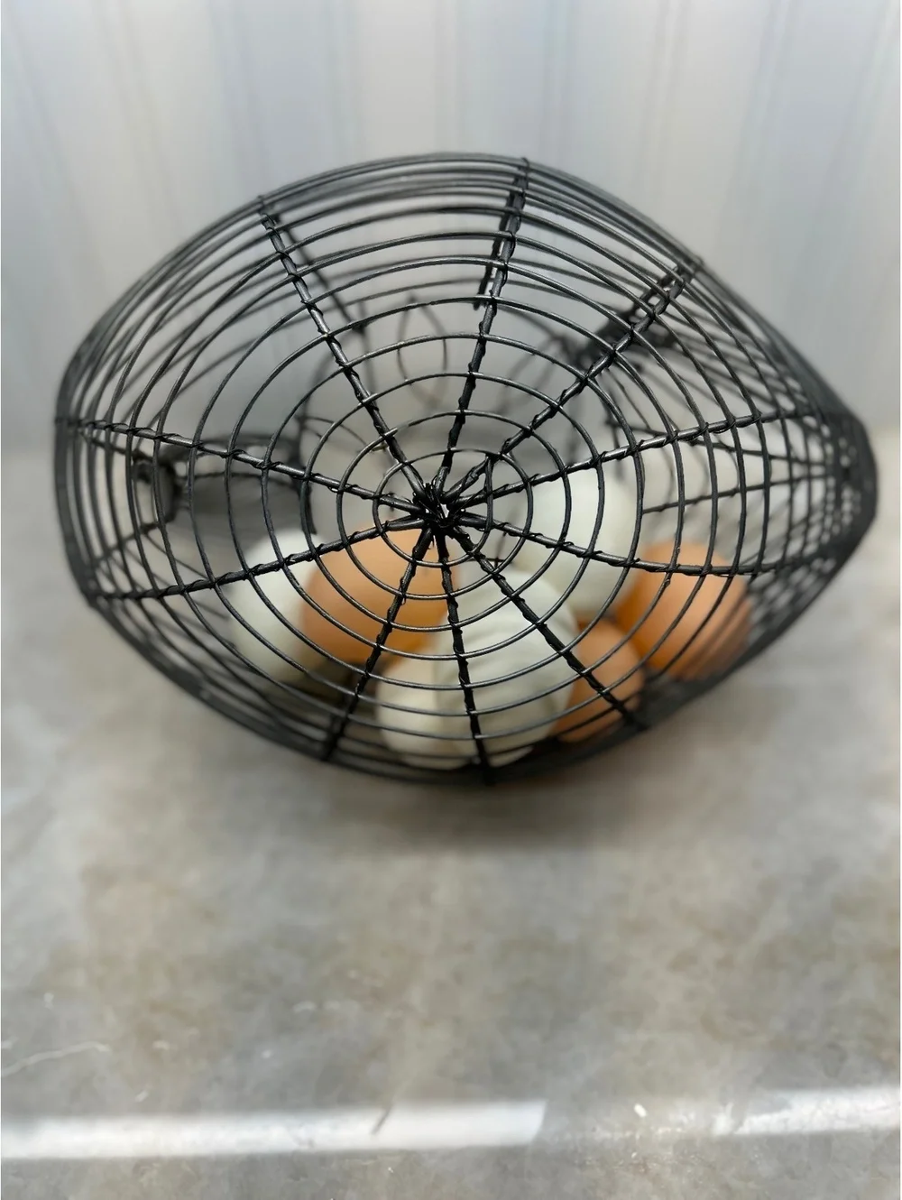 Vintage Wire Chicken Egg Basket - Rustic Farmhouse Kitchen Decor